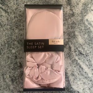 Kit•sch satin sleep set